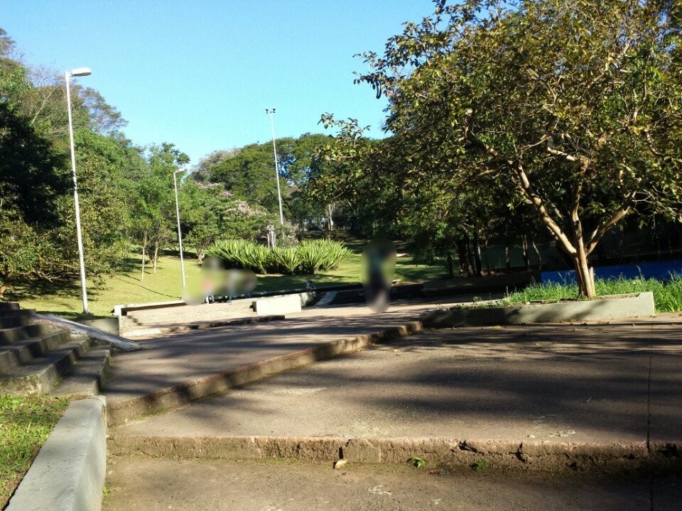 Quremos-passear-pracas-sp-vinicius-de-moraes-01.jpg